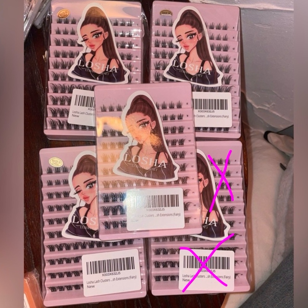 4 packs of Losha Lash Clusters - Pink Tray False Lashes
